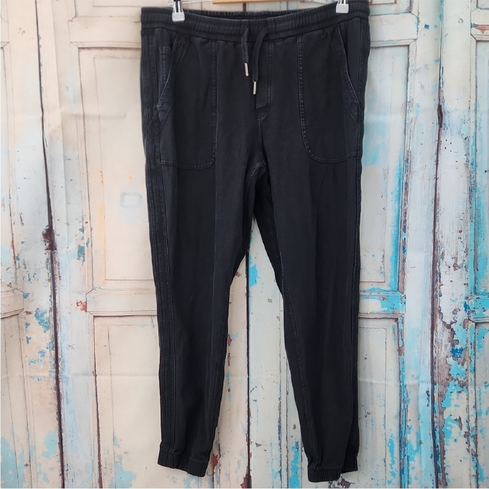 ⛱️🔥Athleta - Black Farallon Joggers - 12